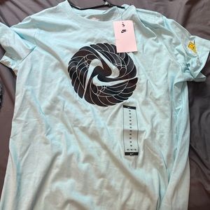 Nike shirt